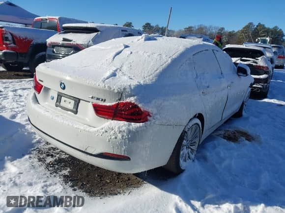 2019 BMW 4 Series 430i xDrive z VIN WBA4J3C52KBL08573, wystawiony jako IAAI lot #41306581 z przebiegiem 39 195 mil mil oraz . Historia ofert i sprzedaży dostępna na DreamBid. Obrazek 4.