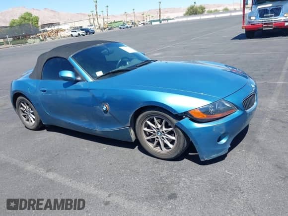 2003 BMW Z4 2.5i with VIN 4USBT33493LR63802, listed as a IAAI auction lot 42884877 with 164,983 mi miles and . Bid and sale history available at DreamBid. Image 13.