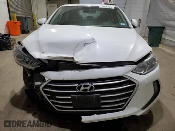 2018 Hyundai Elantra Value Edition z VIN 5NPD84LFXJH303213, wystawiony jako Copart lot #70093725 z przebiegiem 170 023 mil mil oraz Szkoda całkowita • Salvage title. Historia ofert i sprzedaży dostępna na DreamBid. Obrazek 5.