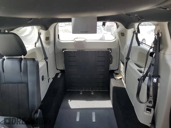 2020 Dodge Grand Caravan SXT with VIN 2C4RDGCG6LR228351, listed as a Copart auction lot 64020495 with 48,141 mi miles and Salvage title. Bid and sale history available at DreamBid. Image 10.