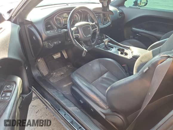 2017 Dodge Challenger GT с VIN 2C3CDZGG3HH605134, выставлен на аукционе Copart как лот 71202765 с пробегом 79 713 миль миль и Списание • Salvage title. История ставок и продаж доступна на DreamBid. Изображение 8.