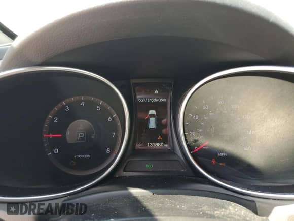 2016 Hyundai Santa Fe с VIN 5XYZW4LA2GG306509, выставлен на аукционе Copart как лот 70261325 с пробегом 131 880 миль миль и Списание • Salvage title. История ставок и продаж доступна на DreamBid. Изображение 9.