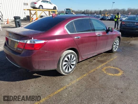2014 Honda Accord EX-L with VIN 1HGCR6F56EA004307, listed as a IAAI auction lot 41668255 with 256,394 mi miles and . Bid and sale history available at DreamBid. Image 4.