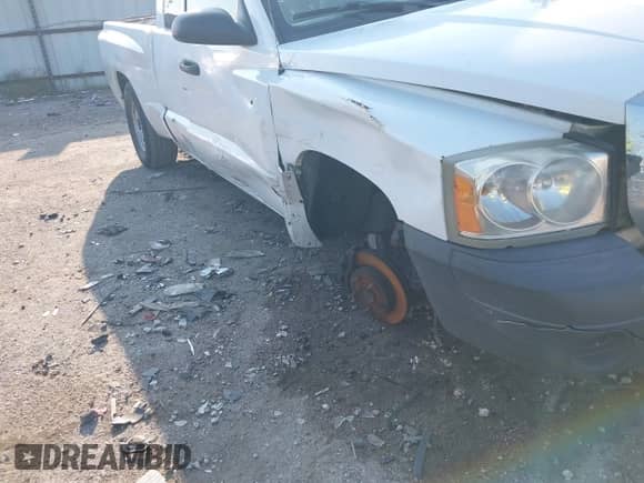 2007 Dodge Dakota ST with VIN 1D7HE22K87S151154, listed as a IAAI auction lot 43205134 with 533,752 mi miles and . Bid and sale history available at DreamBid. Image 6.