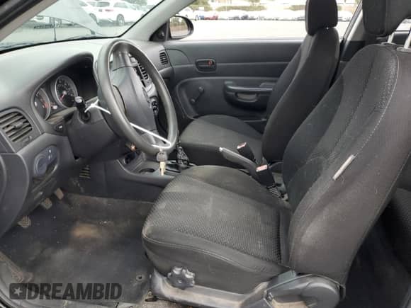 2009 Hyundai Accent Auto GS with VIN KMHCM36C49U139425, listed as a Copart auction lot 86657135 with 127,123 mi miles and Clean title. Bid and sale history available at DreamBid. Image 7.
