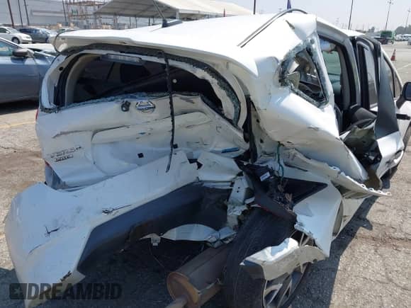 2015 Nissan Note S Plus с VIN 3N1CE2CPXFL428515, выставлен на аукционе IAAI как лот 42581906 с пробегом 66 093 миль миль и . История ставок и продаж доступна на DreamBid. Изображение 6.