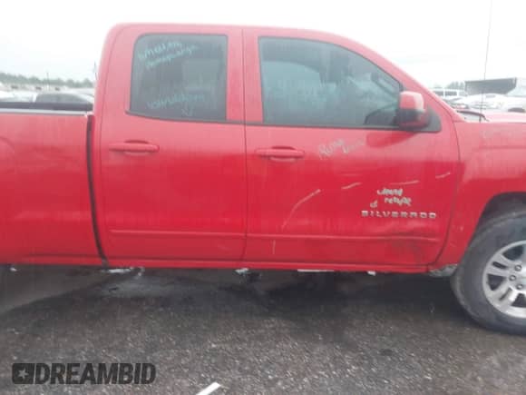 2015 Chevrolet Silverado 1500 LT с VIN 1GCRCRECXFZ222071, выставлен на аукционе IAAI как лот 42366287 с пробегом 155 691 миль миль и . История ставок и продаж доступна на DreamBid. Изображение 13.
