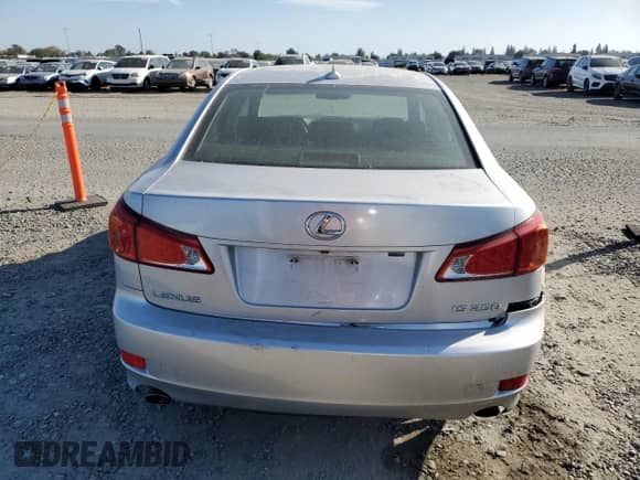 2009 Lexus IS 250 z VIN JTHBK262395103127, wystawiony jako Copart lot #83877435 z przebiegiem Nie podano mil oraz Szkoda całkowita • Salvage title. Historia ofert i sprzedaży dostępna na DreamBid. Obrazek 6.