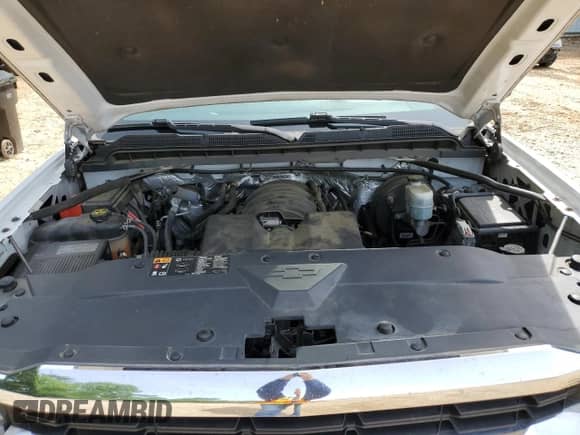 2016 Chevrolet Silverado 1500 LT with VIN 1GCRCREH0GZ136619, listed as a Copart auction lot 56290675 with 180,760 mi miles and Salvage title. Bid and sale history available at DreamBid. Image 11.