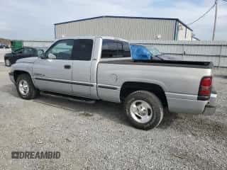 1999 Dodge 1500 с VIN 1B7HC13Y0XJ635760, выставлен на аукционе Copart как лот 78504394 с пробегом 98 133 миль миль и Списание • Salvage title. История ставок и продаж доступна на DreamBid. Изображение 2.