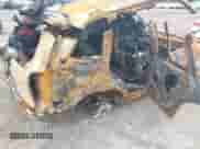 2018 Subaru Forester Premium z VIN JF2SJAEC0JH517799, wystawiony jako IAAI lot #43015677 z przebiegiem 95 000 mil mil oraz . Historia ofert i sprzedaży dostępna na DreamBid. Obrazek 4.