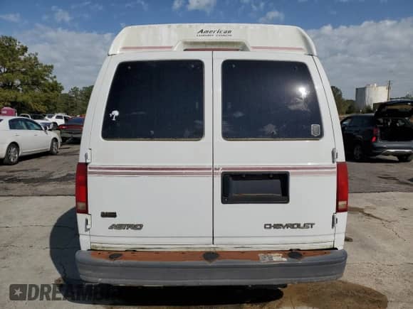 1999 Chevrolet Astro Cargo YF7 z VIN 1GBDM19WXXB133774, wystawiony jako Copart lot #50024015 z przebiegiem 240 716 mil mil oraz Szkoda całkowita • Salvage title. Historia ofert i sprzedaży dostępna na DreamBid. Obrazek 6.