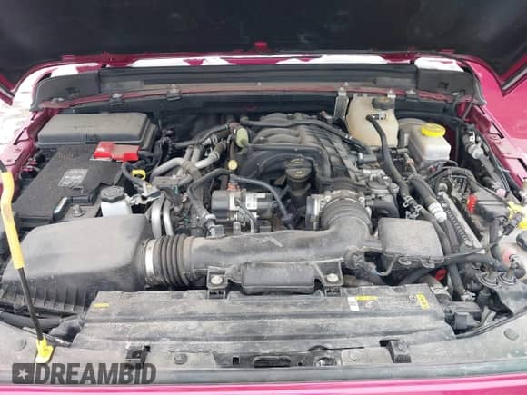 2022 Jeep Wrangler Unlimited Sahara with VIN 1C4HJXEG8NW124021, listed as a IAAI auction lot 41269073 with 33,346 mi miles and . Bid and sale history available at DreamBid. Image 10.