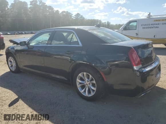 2016 Chrysler 300 Limited с VIN 2C3CCAAG1GH208002, выставлен на аукционе Copart как лот 86177985 с пробегом 191 707 миль миль и Списание • Salvage title. История ставок и продаж доступна на DreamBid. Изображение 2.