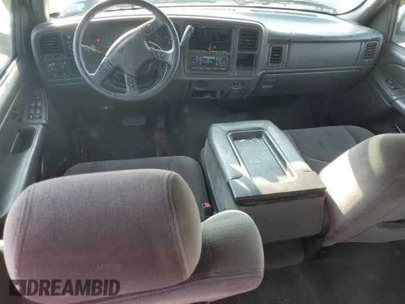 2006 GMC Sierra 1500 SLE1 с VIN 2GTEK13T961121022, выставлен на аукционе Copart как лот 69016315 с пробегом 226 847 миль миль и Списание • Salvage title. История ставок и продаж доступна на DreamBid. Изображение 8.