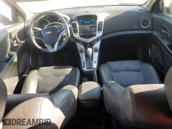 2012 Chevrolet Cruze 2LT с VIN 1G1PG5SC9C7126070, выставлен на аукционе Copart как лот 71990175 с пробегом 122 472 миль миль и Списание • Salvage title. История ставок и продаж доступна на DreamBid. Изображение 8.