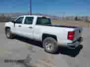 2017 Chevrolet Silverado 1500 Work Truck z VIN 3GCUKNEC9HG462592, wystawiony jako IAAI lot #42634133 z przebiegiem 172 100 mil mil oraz . Historia ofert i sprzedaży dostępna na DreamBid. Obrazek 3.
