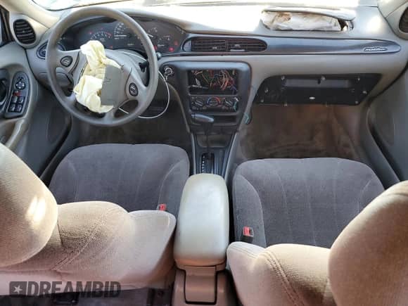 2002 Chevrolet Malibu с VIN 1G1ND52J52M558363, выставлен на аукционе Copart как лот 84340755 с пробегом 156 923 миль миль и Списание • Salvage title. История ставок и продаж доступна на DreamBid. Изображение 8.