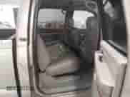 2004 Chevrolet Silverado 2500HD LS с VIN 1GCHK23174F168833, выставлен на аукционе IAAI как лот 41404504 с пробегом 182 815 миль миль и . История ставок и продаж доступна на DreamBid. Изображение 8.