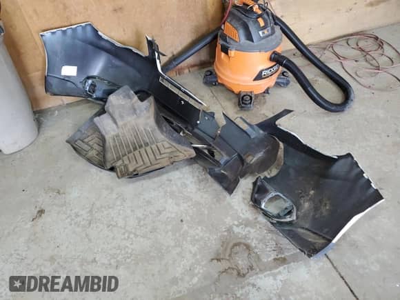 2014 Subaru Forester Premium z VIN JF2SJACC5EG456707, wystawiony jako Copart lot #55215405 z przebiegiem 129 760 mil mil oraz Szkoda całkowita • Salvage title. Historia ofert i sprzedaży dostępna na DreamBid. Obrazek 13.