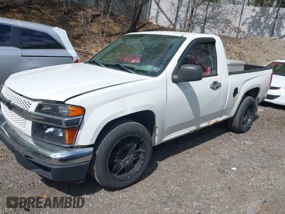 2005 Chevrolet Colorado Z85 z VIN 1GCCS148058234810, wystawiony jako IAAI lot #42232316 z przebiegiem 174 299 mil mil oraz . Historia ofert i sprzedaży dostępna na DreamBid. Obrazek 2.
