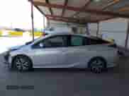 2018 Toyota Prius Plus z VIN JTDKARFP9J3078890, wystawiony jako IAAI lot #42617146 z przebiegiem 59 270 mil mil oraz . Historia ofert i sprzedaży dostępna na DreamBid. Obrazek 15.