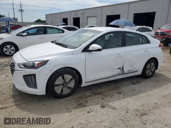 2021 Hyundai Ioniq SE с VIN KMHC75LCXMU260699, выставлен на аукционе Copart как лот 58362595 с пробегом 92 820 миль миль и На запчасти • Non repairable. История ставок и продаж доступна на DreamBid. Изображение 1.