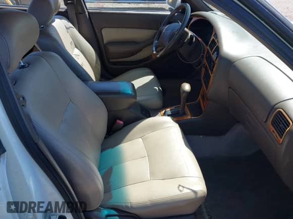1996 Toyota Camry LE с VIN JT2BF12K2T0145887, выставлен на аукционе IAAI как лот 41823939 с пробегом 208 961 миль миль и . История ставок и продаж доступна на DreamBid. Изображение 5.