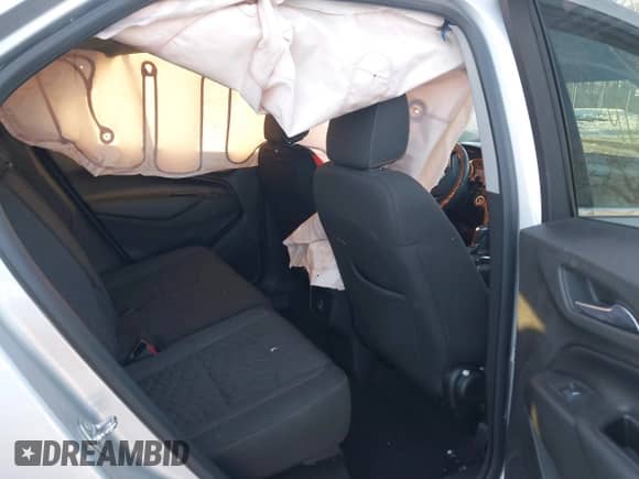 2019 Chevrolet Equinox LT с VIN 3GNAXKEV0KL390417, выставлен на аукционе IAAI как лот 41233345 с пробегом 81 490 миль миль и . История ставок и продаж доступна на DreamBid. Изображение 8.