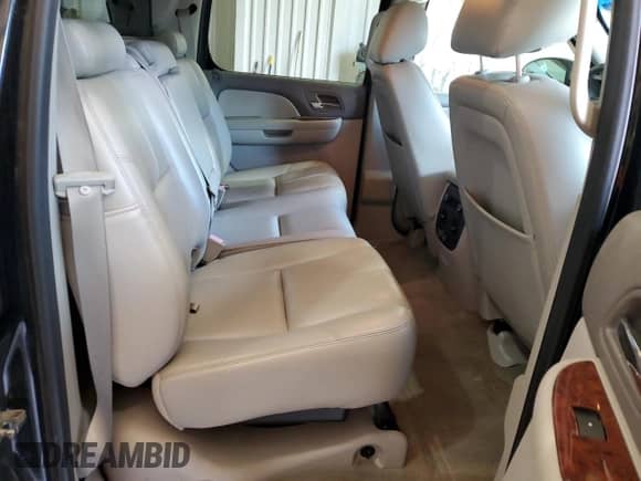 2012 Chevrolet Avalanche LT с VIN 3GNTKFE79CG232622, выставлен на аукционе Copart как лот 56299835 с пробегом 148 612 миль миль и Списание • Salvage title. История ставок и продаж доступна на DreamBid. Изображение 10.