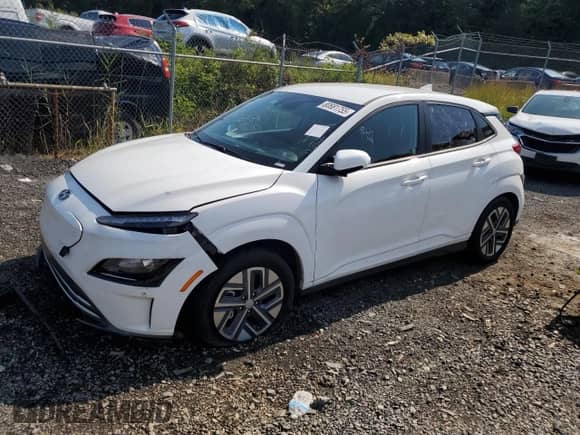 2023 Hyundai Kona SE с VIN KM8K23AG5PU190909, выставлен на аукционе Copart как лот 80681755 с пробегом 30 139 миль миль и На запчасти • Non repairable. История ставок и продаж доступна на DreamBid. Изображение 1.