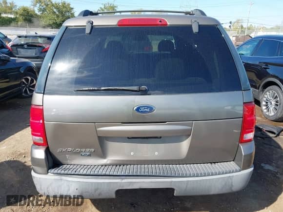 2003 Ford Explorer XLT с VIN 1FMZU73KX3UC60786, выставлен на аукционе IAAI как лот 43372735 с пробегом 302 681 миль миль и . История ставок и продаж доступна на DreamBid. Изображение 16.