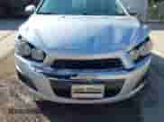 2013 Chevrolet Sonic LT с VIN 1G1JC5SH6D4213781, выставлен на аукционе IAAI как лот 43241459 с пробегом 110 179 миль миль и . История ставок и продаж доступна на DreamBid. Изображение 6.