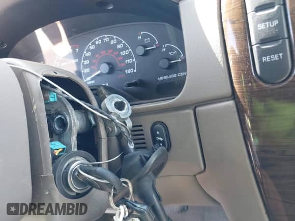 2002 Ford Explorer Eddie Bauer with VIN 1FMZU74W42UB60800, listed as a IAAI auction lot 42913065 with 143,636 mi miles and . Bid and sale history available at DreamBid. Image 12.