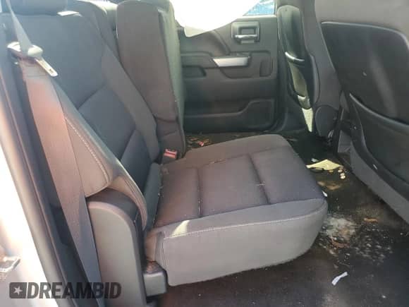 2015 Chevrolet Silverado 1500 LT with VIN 3GCUKREH4FG268827, listed as a Copart auction lot 68709145 with 133,742 mi miles and Salvage title. Bid and sale history available at DreamBid. Image 10.