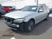 2011 BMW 7 Series 740i с VIN WBAKA4C53BC612440, выставлен на аукционе IAAI как лот 42003297 с пробегом 130 655 миль миль и . История ставок и продаж доступна на DreamBid. Изображение 2.