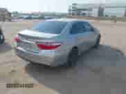 2017 Toyota Camry Hybrid LE z VIN 4T1BD1FK0HU222078, wystawiony jako IAAI lot #43065553 z przebiegiem 141 297 mil mil oraz . Historia ofert i sprzedaży dostępna na DreamBid. Obrazek 4.