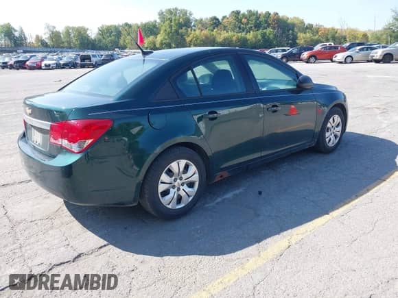 2014 Chevrolet Cruze LS с VIN 1G1PA5SH1E7212666, выставлен на аукционе IAAI как лот 43233494 с пробегом 134 374 миль миль и . История ставок и продаж доступна на DreamBid. Изображение 4.