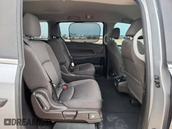 2019 Honda Odyssey LX с VIN 5FNRL6H21KB001220, выставлен на аукционе Copart как лот 71641205 с пробегом 73 264 миль миль и Списание • Salvage title. История ставок и продаж доступна на DreamBid. Изображение 11.