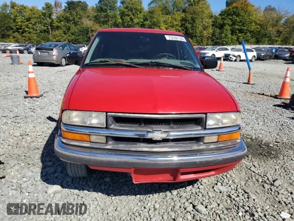 2000 Chevrolet Blazer LS с VIN 1GNCS18W9YK241469, выставлен на аукционе Copart как лот 75532144 с пробегом 216 870 миль миль и Списание • Salvage title. История ставок и продаж доступна на DreamBid. Изображение 5.