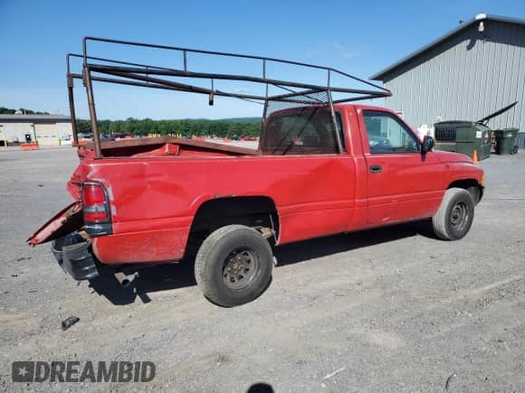 1996 Dodge 1500 z VIN 1B7HC16X9TS639393, wystawiony jako Copart lot #57412695 z przebiegiem 242 421 mil mil oraz Szkoda całkowita • Salvage title. Historia ofert i sprzedaży dostępna na DreamBid. Obrazek 3.