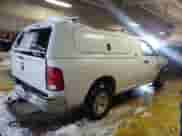 2020 Ram 1500 Tradesman z VIN 3C6JR6DT1LG194420, wystawiony jako Copart lot #87243584 z przebiegiem 63 072 mil mil oraz Szkoda całkowita • Salvage title. Historia ofert i sprzedaży dostępna na DreamBid. Obrazek 3.