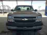 2007 Chevrolet Silverado 2500HD Work Truck z VIN 1GCHC24U27E121306, wystawiony jako Copart lot #48504755 z przebiegiem 194 737 mil mil oraz Szkoda całkowita • Salvage title. Historia ofert i sprzedaży dostępna na DreamBid. Obrazek 5.