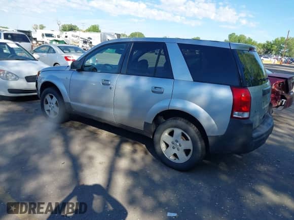 2005 Saturn VUE with VIN 5GZCZ63475S831607, listed as a IAAI auction lot 42188184 with 125,508 mi miles and . Bid and sale history available at DreamBid. Image 3.