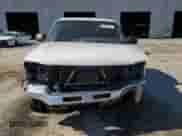 2006 GMC Sierra 1500 SLE1 z VIN 1GTEK19B86Z287599, wystawiony jako Copart lot #65679115 z przebiegiem 268 037 mil mil oraz Szkoda całkowita • Salvage title. Historia ofert i sprzedaży dostępna na DreamBid. Obrazek 5.