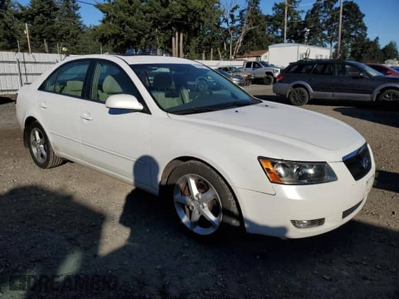 2007 Hyundai Sonata SE с VIN 5NPEU46F47H181033, выставлен на аукционе Copart как лот 86835475 с пробегом 234 703 миль миль и Списание • Salvage title. История ставок и продаж доступна на DreamBid. Изображение 4.