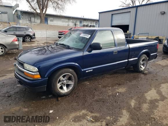 2003 Chevrolet S-10 LS с VIN 1GCCS19X138228351, выставлен на аукционе Copart как лот 45452775 с пробегом 78 336 миль миль и Списание • Salvage title. История ставок и продаж доступна на DreamBid. Изображение 1.