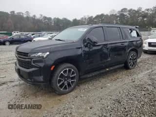 2021 Chevrolet Suburban RST с VIN 1GNSKEKD4MR210450, выставлен на аукционе Copart как лот 84372054 с пробегом 98 560 миль миль и Списание • Salvage title. История ставок и продаж доступна на DreamBid. Изображение 1.