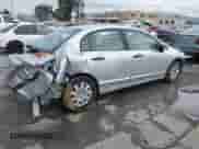 2010 Honda Civic с VIN 19XFA1E39AE028789, выставлен на аукционе IAAI как лот 41562655 с пробегом 140 480 миль миль и . История ставок и продаж доступна на DreamBid. Изображение 4.