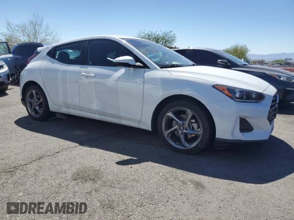 2020 Hyundai Veloster 2.0 z VIN KMHTG6AF2LU031273, wystawiony jako Copart lot #71640435 z przebiegiem 71 752 mil mil oraz Szkoda całkowita • Salvage title. Historia ofert i sprzedaży dostępna na DreamBid. Obrazek 4.
